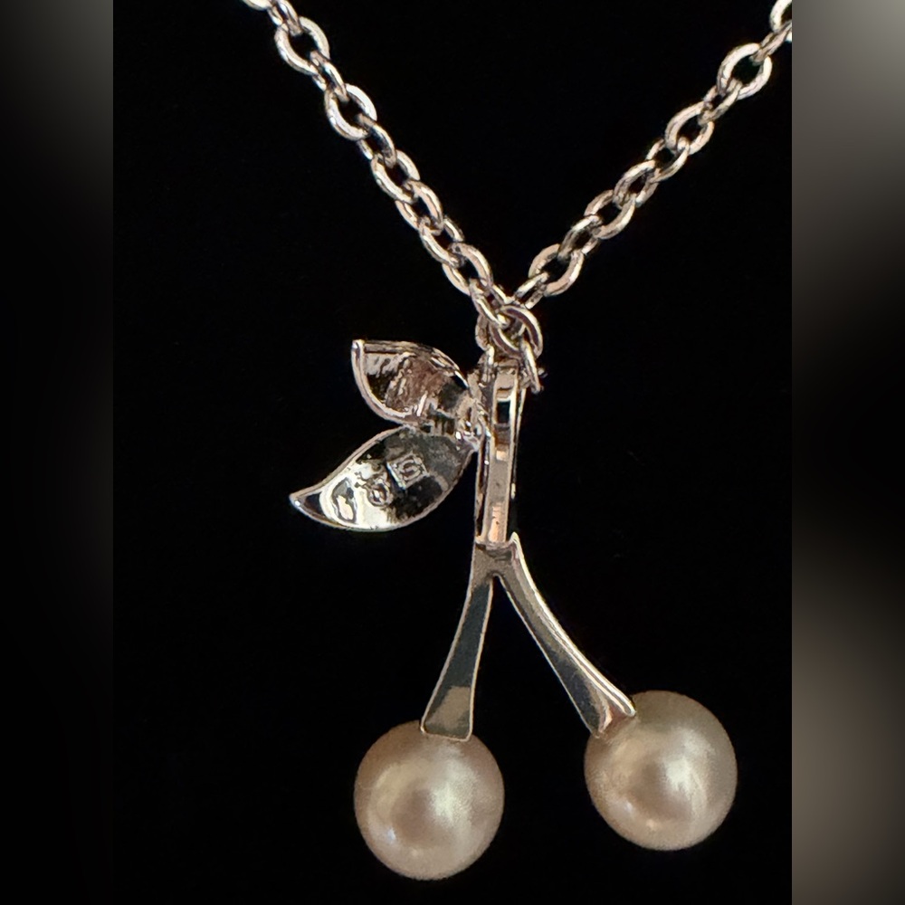Vintage Mikimoto Akoya Pearl Cherry Sterling Silver Necklace 23” Rare - Picture 3 of 7